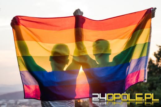 Wicemarszałek nagle zmienia poglądy. Zdecydowały finanse