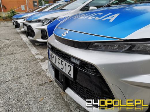 Nowe hybrydowe radiowozy w garnizonie opolskim