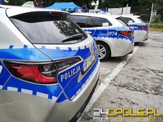 Nowe hybrydowe radiowozy w garnizonie opolskim