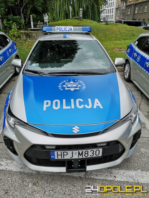Nowe hybrydowe radiowozy w garnizonie opolskim