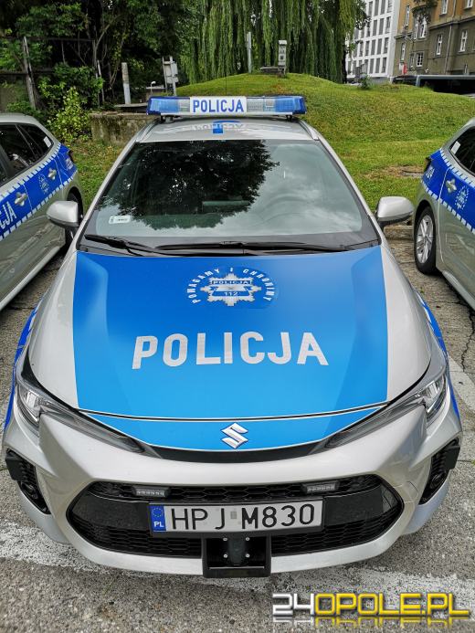 Nowe hybrydowe radiowozy w garnizonie opolskim