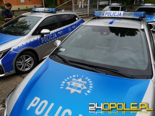 Nowe hybrydowe radiowozy w garnizonie opolskim