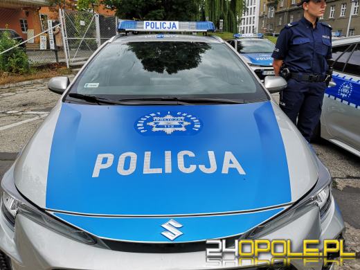 Nowe hybrydowe radiowozy w garnizonie opolskim