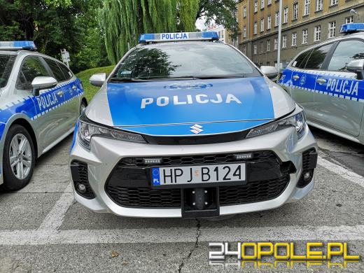 Nowe hybrydowe radiowozy w garnizonie opolskim