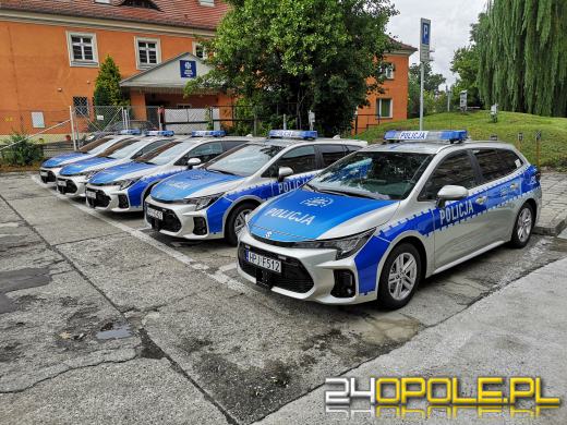 Nowe hybrydowe radiowozy w garnizonie opolskim