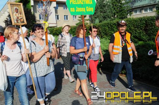 Pielgrzymi z Opola wyruszyli na Jasną Górę