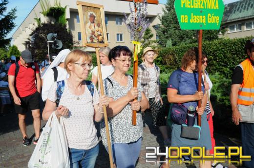 Pielgrzymi z Opola wyruszyli na Jasną Górę