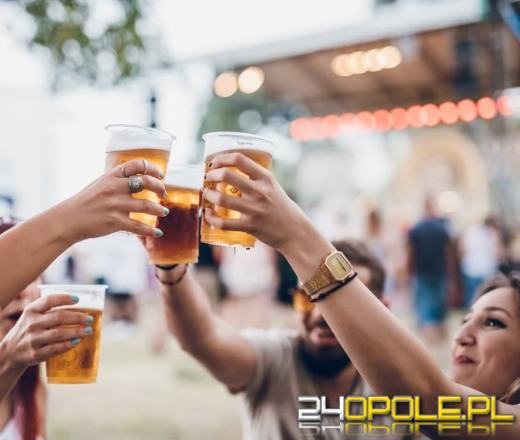 Odkryto procenty w bezalkoholowym piwie. Producent alarmuje