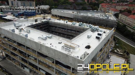 Centrum Usług Publicznych "rośnie" zgodnie z planem. Nie ma opóźnień