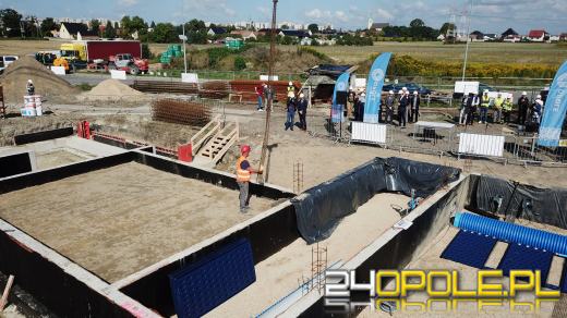 Wmurowano kamień węgielny pod budowę nowego przedszkola na Malince