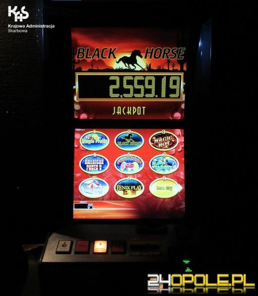 Kolejne ujawnienia nielegalnych automatów do gier