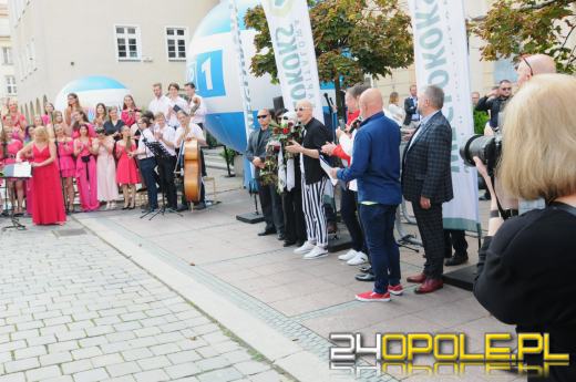 Cztery kolejne gwiazdy odsłonięto w opolskiej Alei Gwiazd