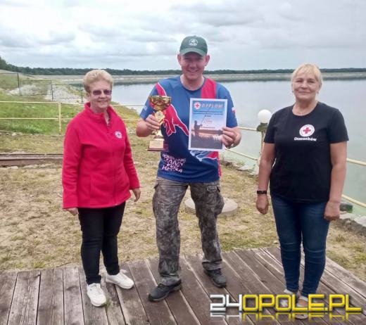 Policjant z Opola zajął drużynowo I miejsce w zawodach wędkarskich