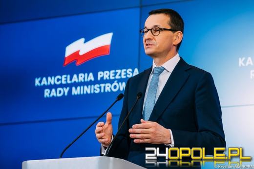 Składka zdrowotna ma być niższa. Rząd ugina się wobec protestów