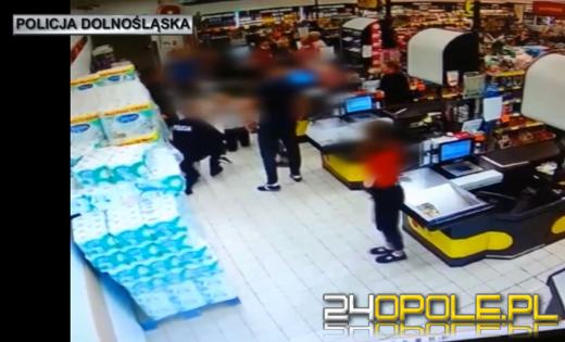 Miał zasinioną twarz, nie oddychał i krwawił. Policjant uratował czterolatka