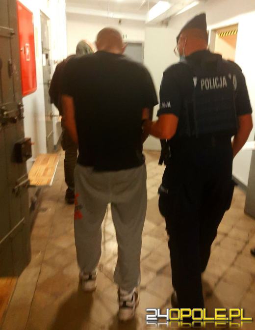 Groźbami próbował wyłudzić pieniądze - areszt dla 41-latka