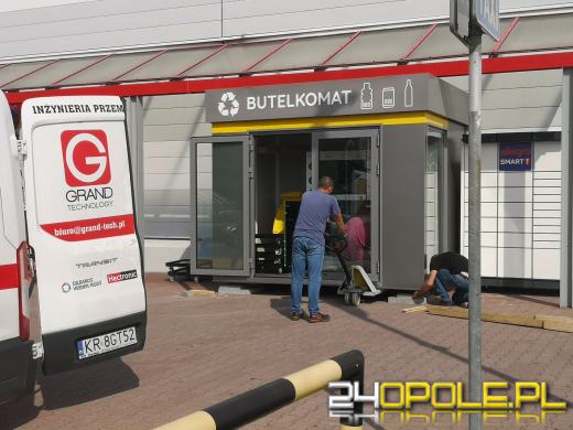 Trwa montaż butelkomatów w Opolu. Specjalne kioski w 3 lokalizacjach 