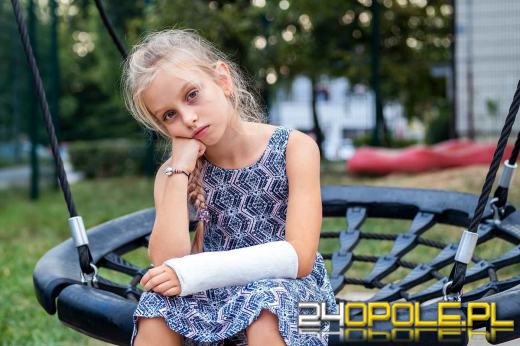 Czas składek w szkole. Co obejmuje ubezpieczenie ucznia?