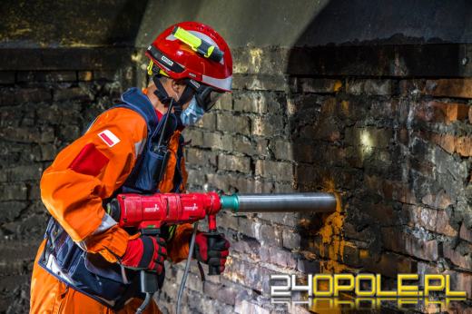 Strażacy ćwiczyli w starym browarze w Brzegu