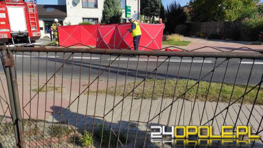 Na DK 42 w Rudnikach mężczyzna wtargnął pod ciężarówkę