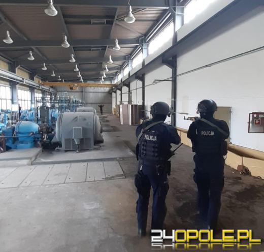 Szkolenie policjantów oddziału prewencji