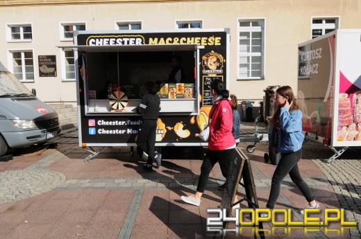 Smacznie na opolskim rynku! Trwa festiwal Food Fest