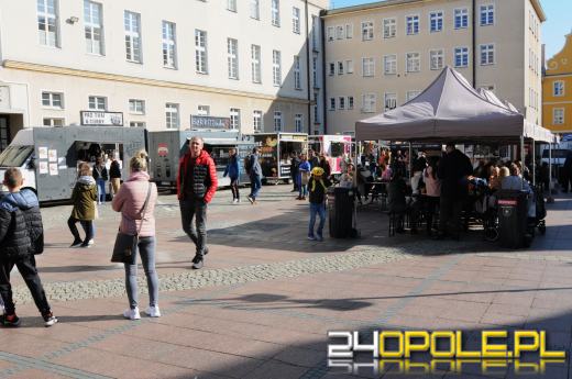 Smacznie na opolskim rynku! Trwa festiwal Food Fest