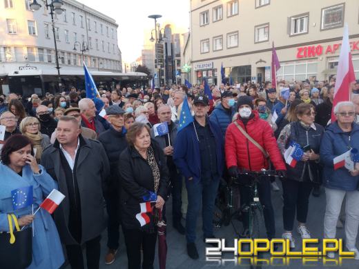 Tłumy na Wiecu poparcia dla Polski w Unii Europejskiej