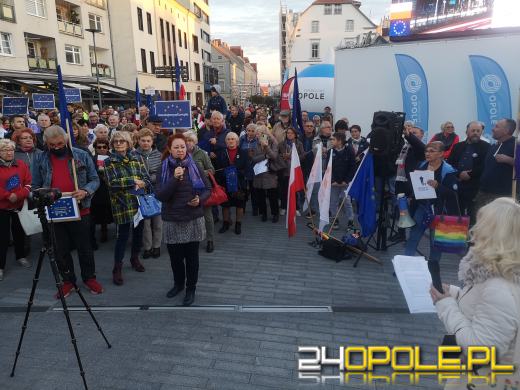 Tłumy na Wiecu poparcia dla Polski w Unii Europejskiej