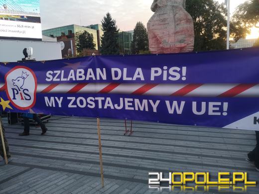 Tłumy na Wiecu poparcia dla Polski w Unii Europejskiej