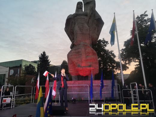Tłumy na Wiecu poparcia dla Polski w Unii Europejskiej