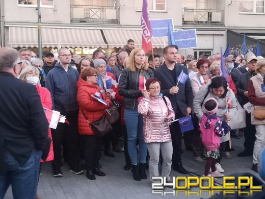 Tłumy na Wiecu poparcia dla Polski w Unii Europejskiej