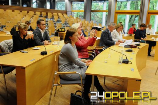 Niemal 6 milionów euro dodatkowo dla Lokalnych Grup Działania