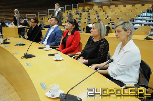 Niemal 6 milionów euro dodatkowo dla Lokalnych Grup Działania