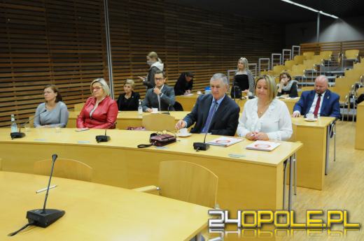 Niemal 6 milionów euro dodatkowo dla Lokalnych Grup Działania