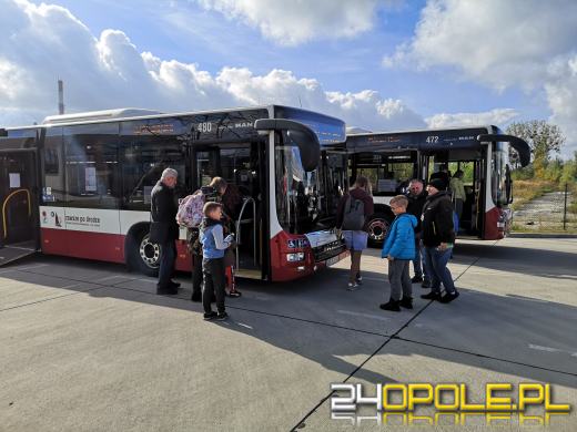 Trwa dzień otwarty w zajezdni Miejskiego Zakładu Komunikacyjnego