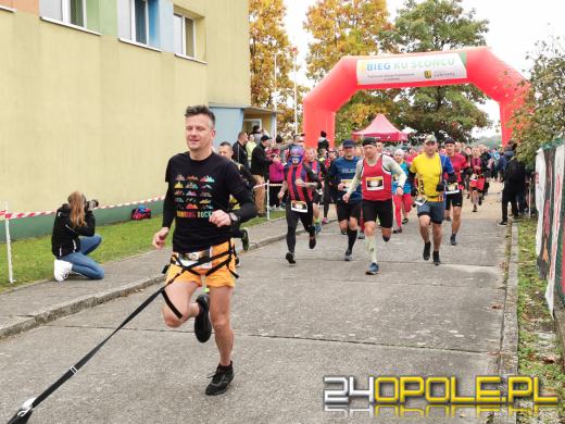 Ponad 160 osób pobiegło bieg "Ku słońcu" w Jełowej