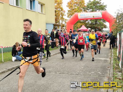 Ponad 160 osób pobiegło bieg "Ku słońcu" w Jełowej