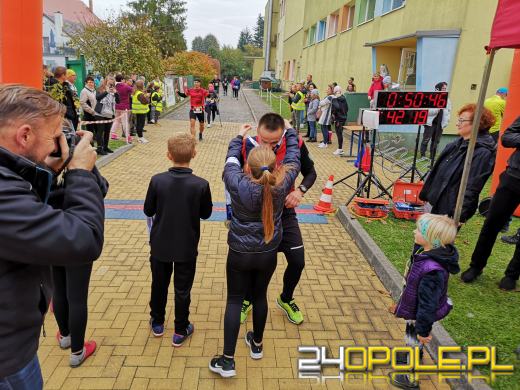 Ponad 160 osób pobiegło bieg "Ku słońcu" w Jełowej