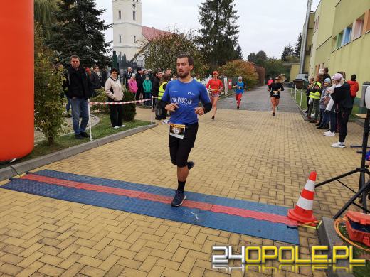 Ponad 160 osób pobiegło bieg "Ku słońcu" w Jełowej