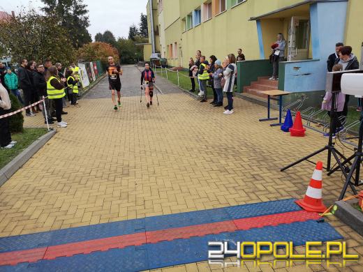 Ponad 160 osób pobiegło bieg "Ku słońcu" w Jełowej