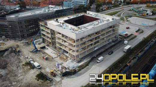 Będzie "nowym ratuszem" Opola - trwa budowa