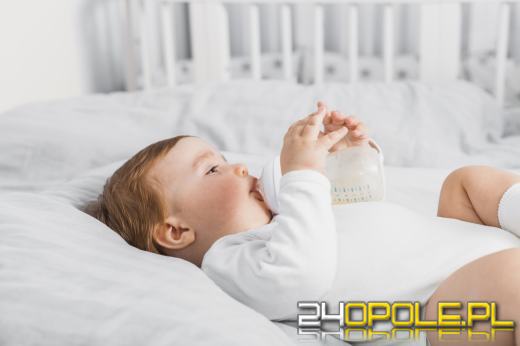 Ile butelek do karmienia przyda się na początek? Podpowiadamy