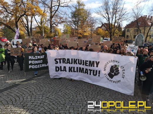 Ulicami miasta przeszedł marsz w obronie klimatu