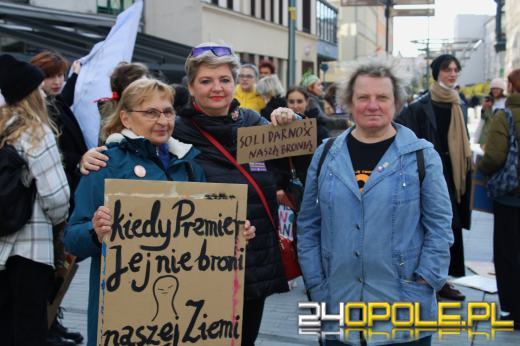Ulicami miasta przeszedł marsz w obronie klimatu