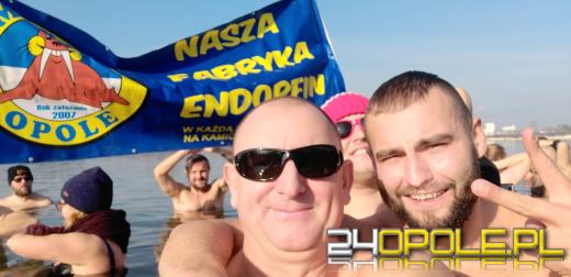 Kolejny sezon na morsowanie oficjalnie rozpoczęły Morsy Opole