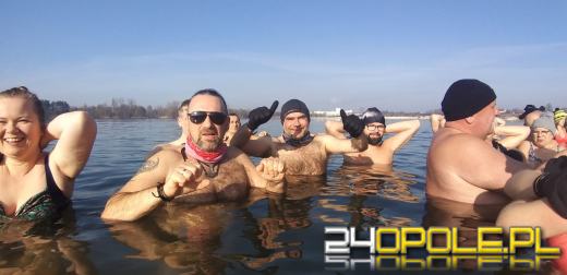 Kolejny sezon na morsowanie oficjalnie rozpoczęły Morsy Opole
