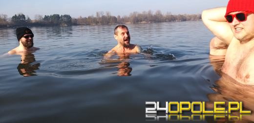 Kolejny sezon na morsowanie oficjalnie rozpoczęły Morsy Opole