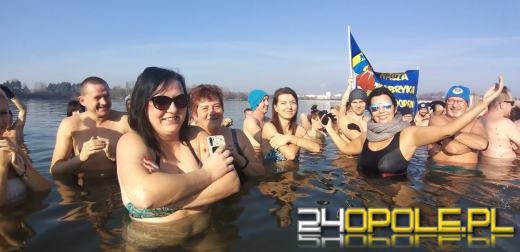 Kolejny sezon na morsowanie oficjalnie rozpoczęły Morsy Opole