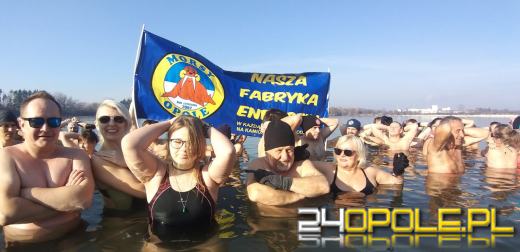 Kolejny sezon na morsowanie oficjalnie rozpoczęły Morsy Opole